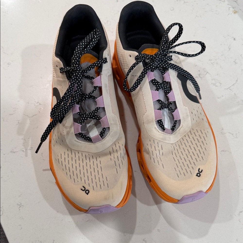 On Running Women's cloudmonster